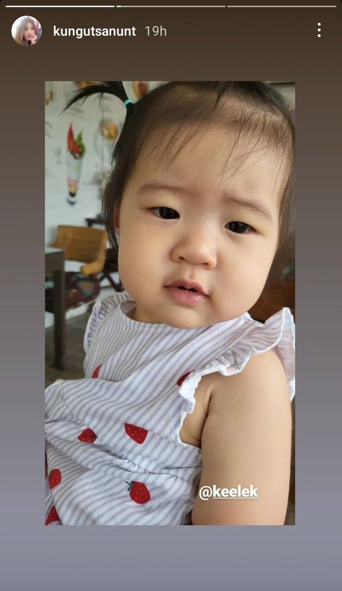 HamzahAminah's tweet photo. Is it only me? Seeing her and thinking of "ohhh she looks cheeky like Copter!" 😆
#CptCopter #Misclicks__
Gerammm tengok pipi & mata sepet dia! 😬🤏😙😂 https://t.co/defpNoddZP