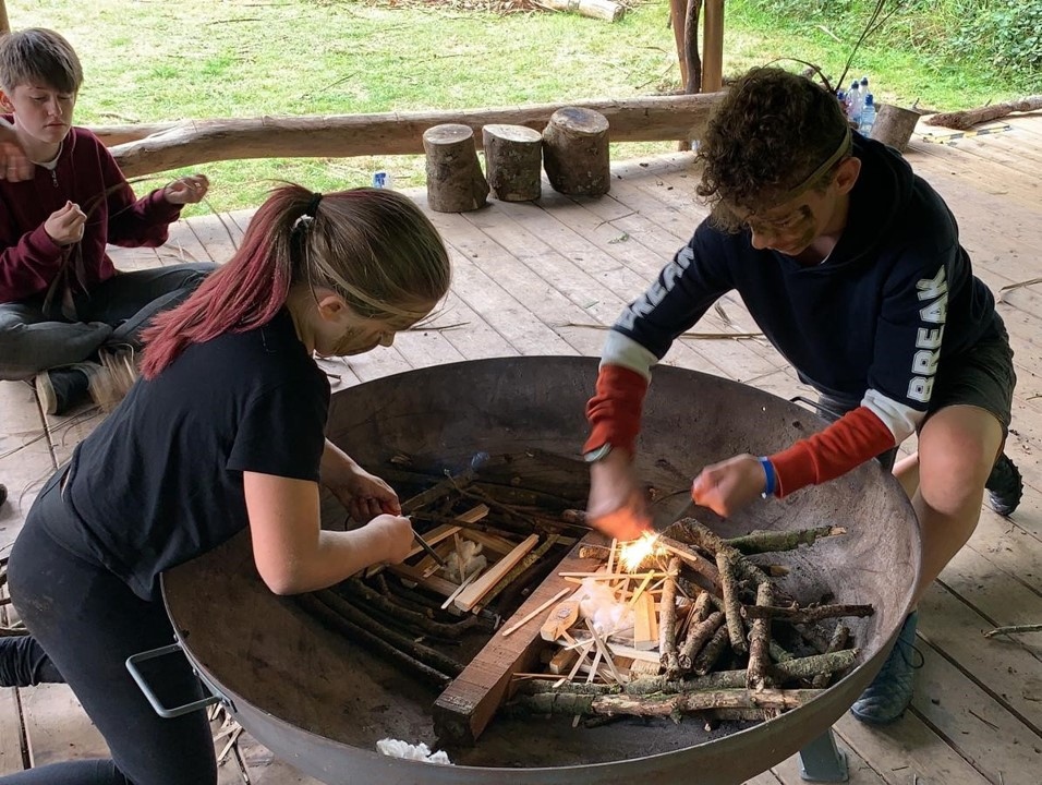 BGSurvival's tweet photo. With a healthy bed of tinder, kindling and fuel it is time to light your fire.
A lighter or matches is always easiest but if you don't have either, a good alternative is using a fire striker.
#BearGryllsSurvivalAcademy #KidsCourses #YoungSurvivors #SurvivalSkills #Tips4Tuesday https://t.co/vRKgQE8PsH