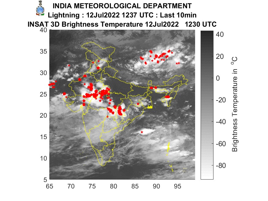 raj_indianews's tweet photo. #mosamupdate
आज कोटा, उदयपुर संभाग के जिलों में Thunderstorm के साथ कंही-कंही भारी बारिश व एक दो स्थानों पर अति भारी बारिश का दौर जारी है। कल 13 जुलाई को भी कोटा, https://t.co/QrqJeGLpod