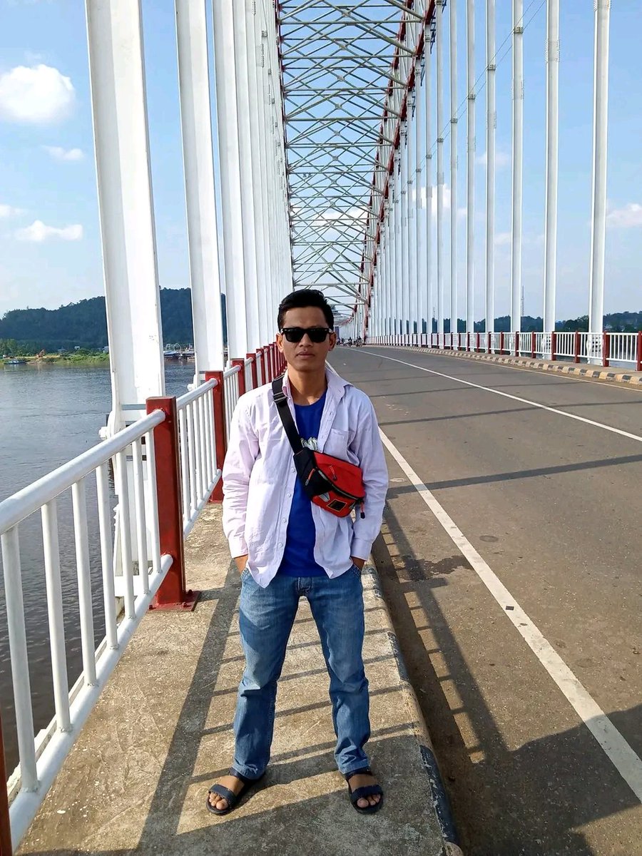 Jerry857's tweet photo. Tayan kal-bar https://t.co/mvFVnsRhns