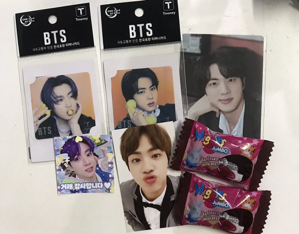 janryjin's tweet photo. ได้รับของแล้วค่ะพส. ร้านนี้ส่งมาไวเหมือนบ้านอยู่หน้าปากซอยอ่ะ แม่ค้าร้านนี้ป้ายยาเก่งมากค่ะ เข้าร้านมาซื้อชิ้นเดียวไม่ได้เลอ ของแถมเริ่ด แนะนำร้านนี้เลยค่ะฝากร้านเพื่อนเลาด้วยเผื่อใครผ่านไปผ่านมาเห็น แม่ค้าน่ารักชุปแป้งทอด 🫶🏻💘🍊🎀#knpreview https://t.co/Hd8CPNCkXT