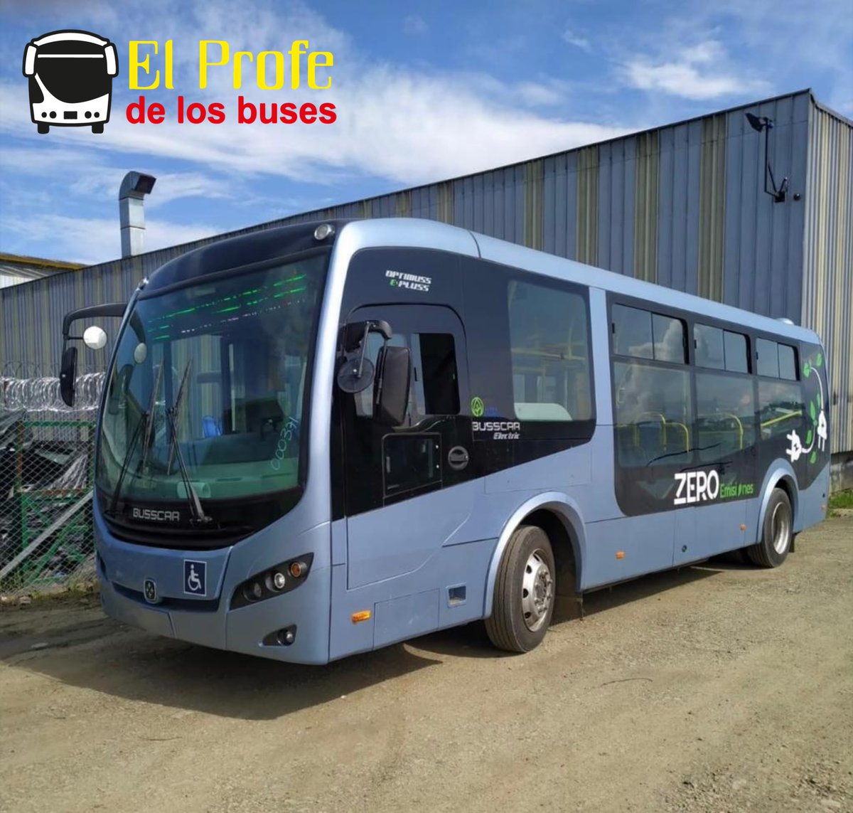 ProfeBuses's tweet photo. Unidad Ankai bus con Optimimuss EPluss de Carrocerías Busscar de Colombia S.A (oficial) 🚌 ✅ al parecer van para Guatemala!
!Viajemos legal, viajemos seguros!
#Busscar #BusworldLatinAmerica2023 #Buses #Autobuses #BusDeCarretera #BusUrbano
#busfan @busscar https://t.co/3JA8shu3eX