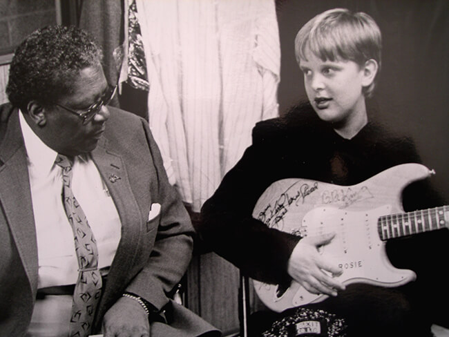 bluezharp's tweet photo. "He defined the blues, he was the blues. He brought blues to an audience that would never have found the blues if B.B. was not the conduit." ~ Joe Bonamassa
https://t.co/0FIKd3hItX https://t.co/eEamSYJ4jG
