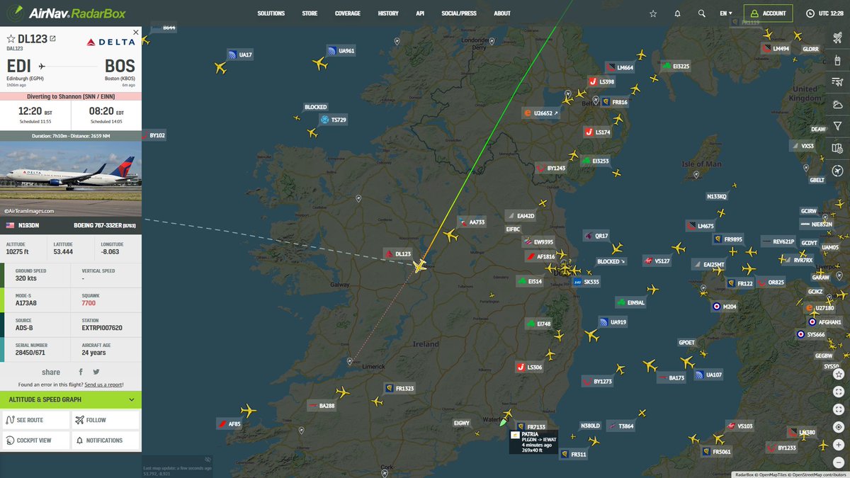 AirNavRadar's tweet photo. Delta Air Lines #DL123 is squawking 7700 (emergency: https://t.co/rhXP34lBle ✈️

#DeltaAirLines #Emergency #Squawk7700 https://t.co/W8SxXXvqax