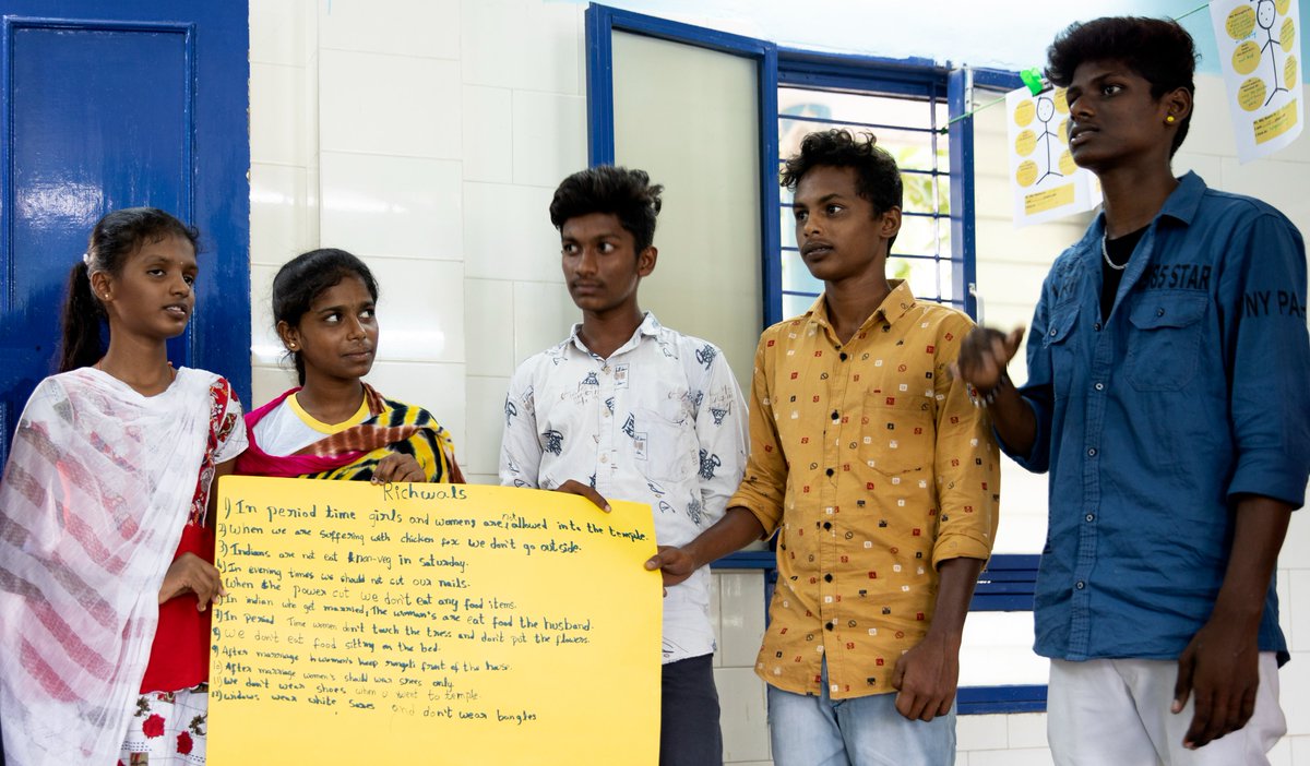 RDT_anantapur's tweet photo. ⚧ Fellows are now set to take their learnings to a new cohort of young leaders in the coming days and months!
#genderroles #gendertraining #genderworkshop #gendertalk #youngleaders https://t.co/CmQ7SlCxoC