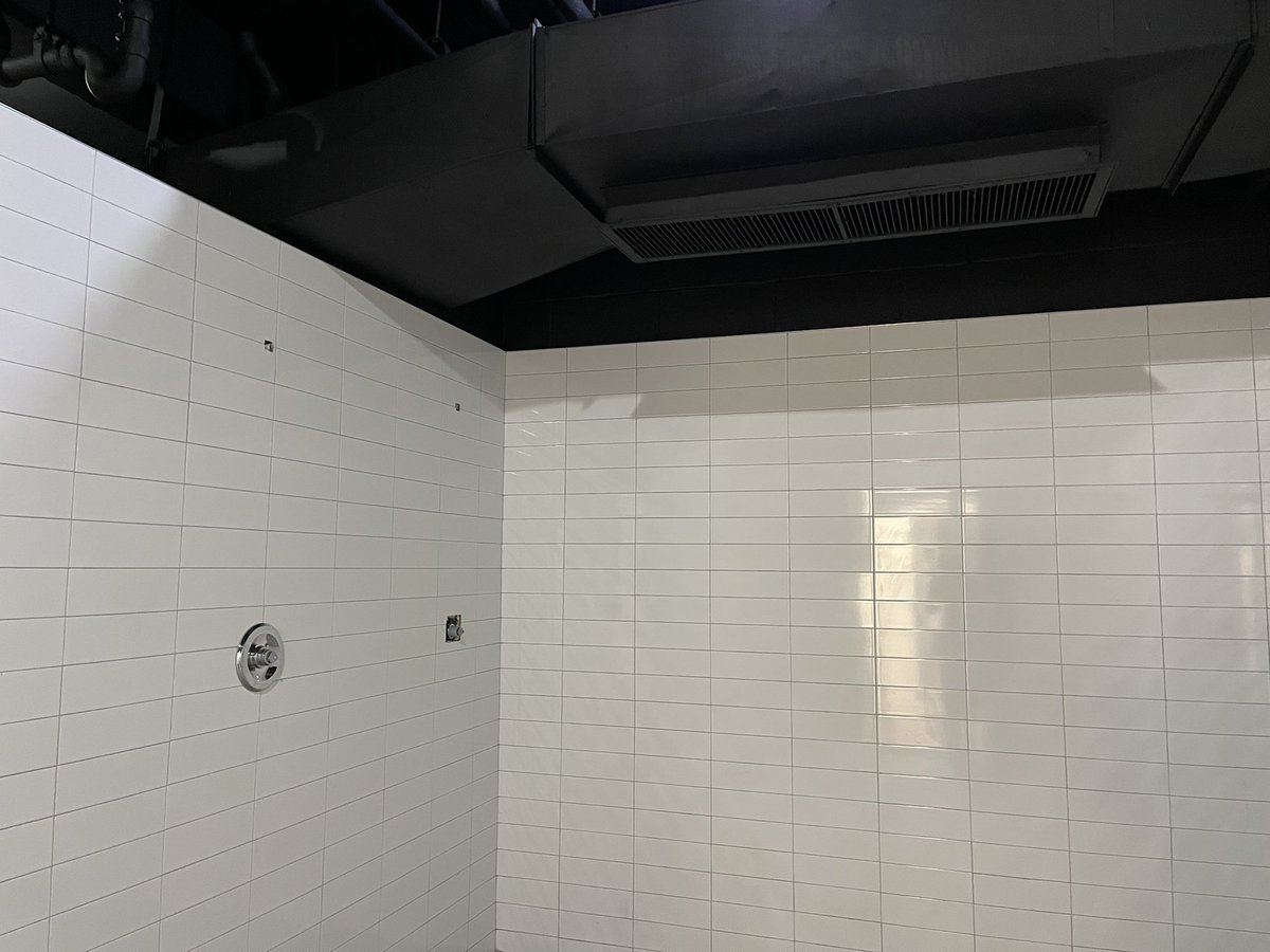 JohnADiffley's tweet photo. Progress @StJohnsRedStorm @StJohnsU … #NESI #Medtek Construction on-site https://t.co/lhWsZyx65x