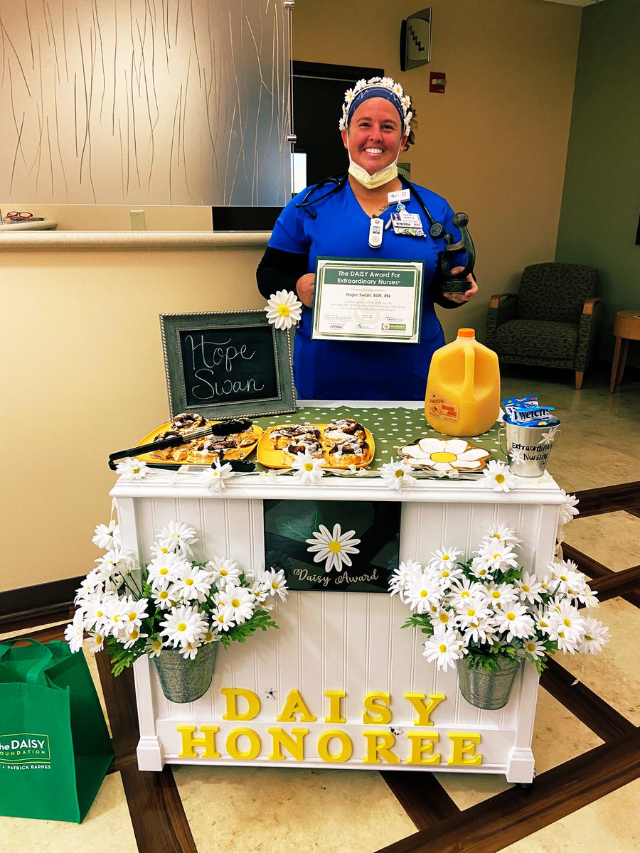 EdHubel's tweet photo. We recognize #BaptistNassau Hope Swan, RN who was recognized by her peers for the “Daisy Award”. The patient’s nomination validates Hope’s compassionate care and her ability to meet the patient’s emotional needs. Congratulations, Well Deserved! @BaptistHealthJx @daisyfoundation https://t.co/4Y0IVFBkW8
