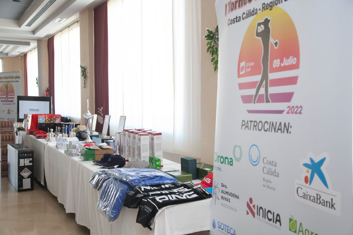 Contentos de formar parte de este I Torneo de Golf InterColegios que se celebró el sábado pasado y disfrutamos de un ambiente extraordinario rodeados de mucho talento.