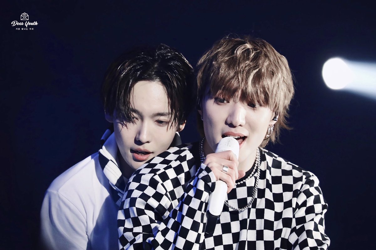 ksyaqi's tweet photo. Dear @official_yoon_ and @official_jinu_, wishing you a very fast recovery 🍀Take care of yourself and don't get sick again. Let's get healthier and get better together <3

#GetWellSoonJinu #RestWellYoon
#JINU #지누 #JINWOO #김진우 #WINNER #위너 #ILOVEU @yginnercircle https://t.co/SmUtRld93H