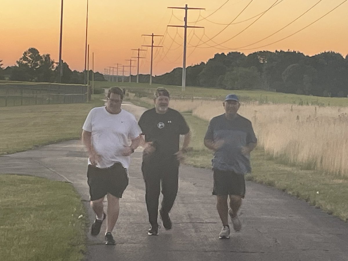 F3_Outpost's tweet image. Iced Tea stepped up to Q at OP run club this morning.  18 PAX came out and put in some miles in our and back fashion.