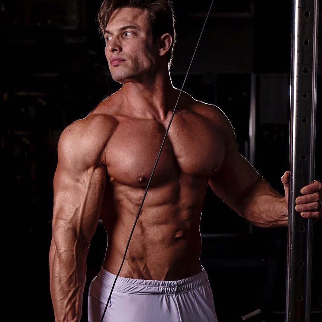 ramsesmicro's tweet photo. Speaker highlight: Paulo Cavalcante Muzy, MD, Director, Clinica Muzy. He epitomizes an incredible balance of physician, athlete, family, body building, health, social media influence (over 4 million followers!) and military service. He is our very own “Super Man” https://t.co/cBDhHZE1Cz