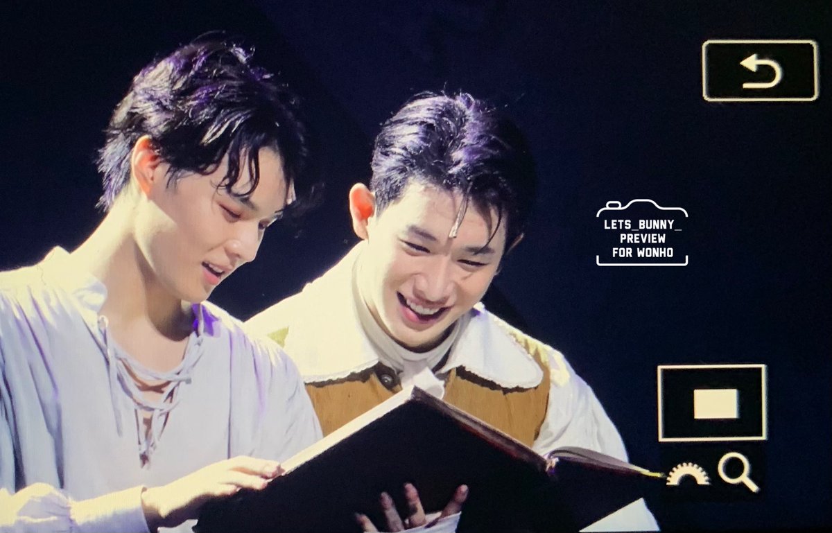 𝙻𝙴𝚃'𝚂 𝙱𝚄𝙽𝙽𝚈 : 렛츠바니 tweet media