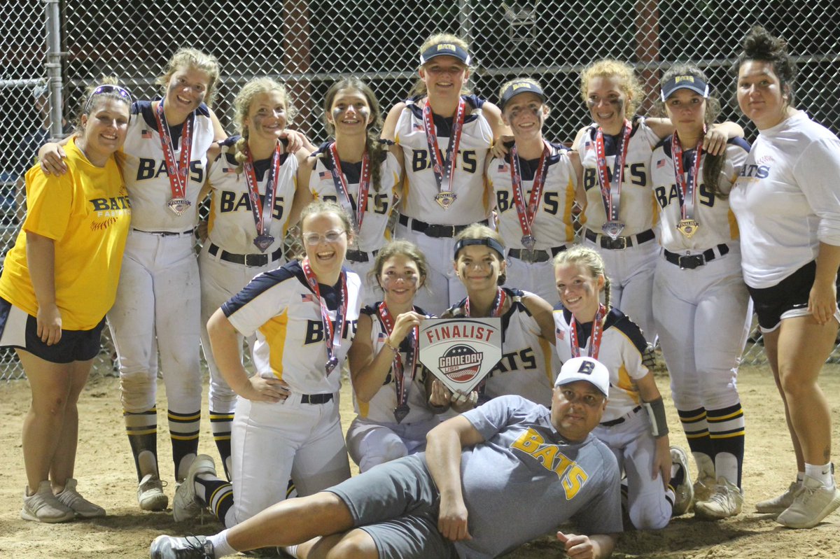 Congratulations 14U Rising Stars on your 2nd place finish and hard fought run at the GameDay USA Summer Slugfest in Wisconsin Dells!  Great job players and coaches!  👏👏