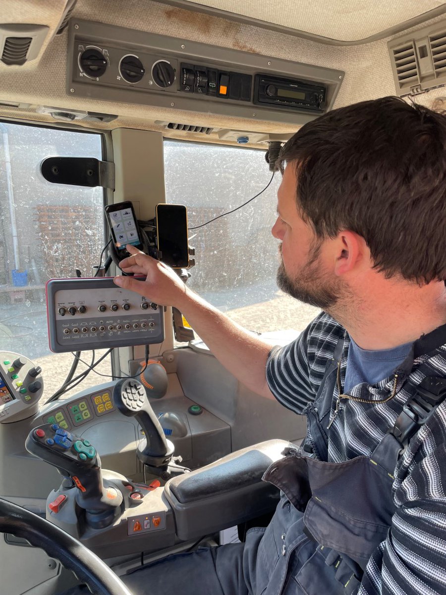 [#TEMOIGNAGE] David, agriculteur dans le #Nord (59) témoigne sur l'utilisation de notre solution😃

A lire ici ➡ scopix.fr/agriculteurs/

<a href="/UnealCoop/">Uneal - Coopérative</a> <a href="/Coopceresia/">Cérèsia</a> <a href="/Agoracoop/">Agora</a> <a href="/noriapcoop/">noriap</a> <a href="/EstelleCleuet/">Cleuet Estelle NORIAP</a> <a href="/ClaireLtrye/">Claire Lat</a> <a href="/VirginieC_/">Virginie CAUET</a> <a href="/PerrineAgora/">Perrine Gerard</a> <a href="/AgroGeek55/">Aurelien BOURGEOIS</a> <a href="/vincentmagne/">Magné Vincent</a> <a href="/TerrenetFR/">Terre-net.fr</a>