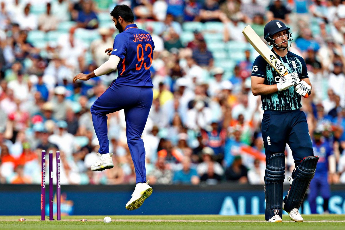 hardcricpics's tweet photo. Unplayable today! https://t.co/YL9QHXuDMY