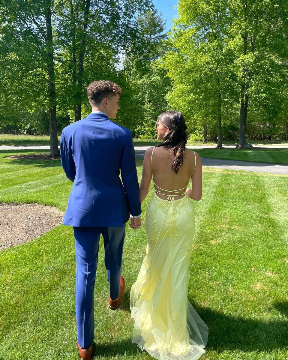 Simply a dream 💫💭 The beautiful <a href="/marina/">Marina ♡</a>.depalo in Faviana Style S10633 🌻 @sonyasclothing
#CelebrateYourself