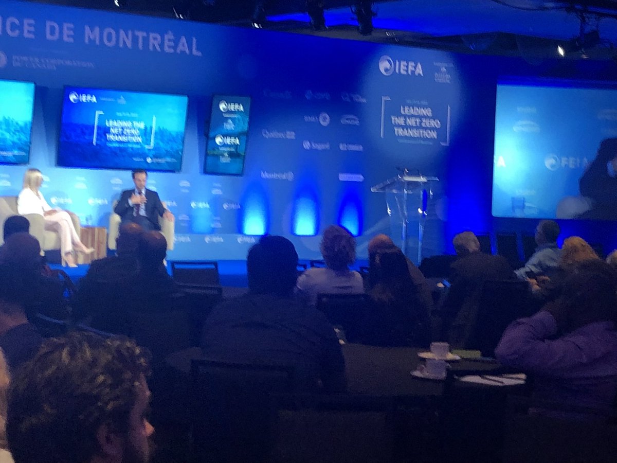 aestivill's tweet photo. La deuxième journée d'activités de la Conférence de Montréal @ForumAmeriques débute, désormais dédiée à “Mener la Transition Verte”.  L'un des plus importants forums de dialogue entreprise-gouvernement-académie pour le Mexique en Amérique du Nord. https://t.co/qrwIJnEyoy