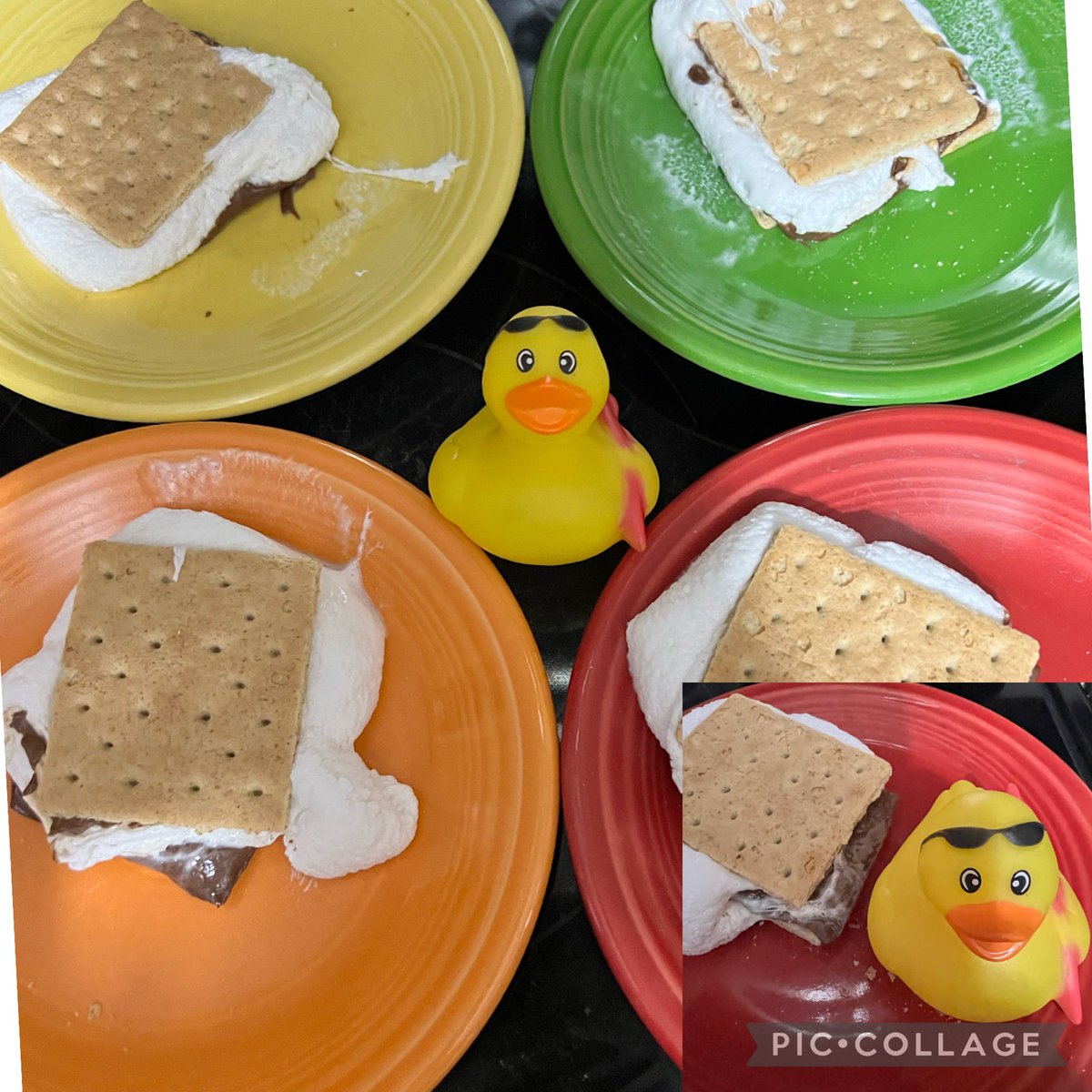 MrsBennett_TN's tweet photo. Can’t have a campfire without s’mores! Surfer Sal enjoyed sharing s’mores with his friends! @KCS_Roosevelt #RooseveltDucksOut #smoreswithfriends https://t.co/wGTMzGx59i
