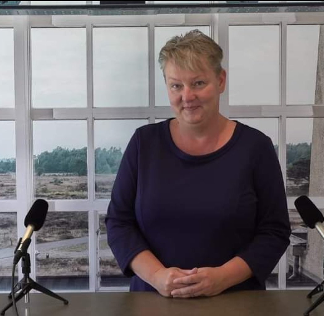 ImneSchout's tweet photo. Nav de training bij @JanEnCoen #natuurlijkpresenteren #vipdag mijn vervolg coach gesprek gehad.
Op naar nog meer keuzes maken
#energie #loyaliteit #normenwaarden https://t.co/bHNrDGbkSy