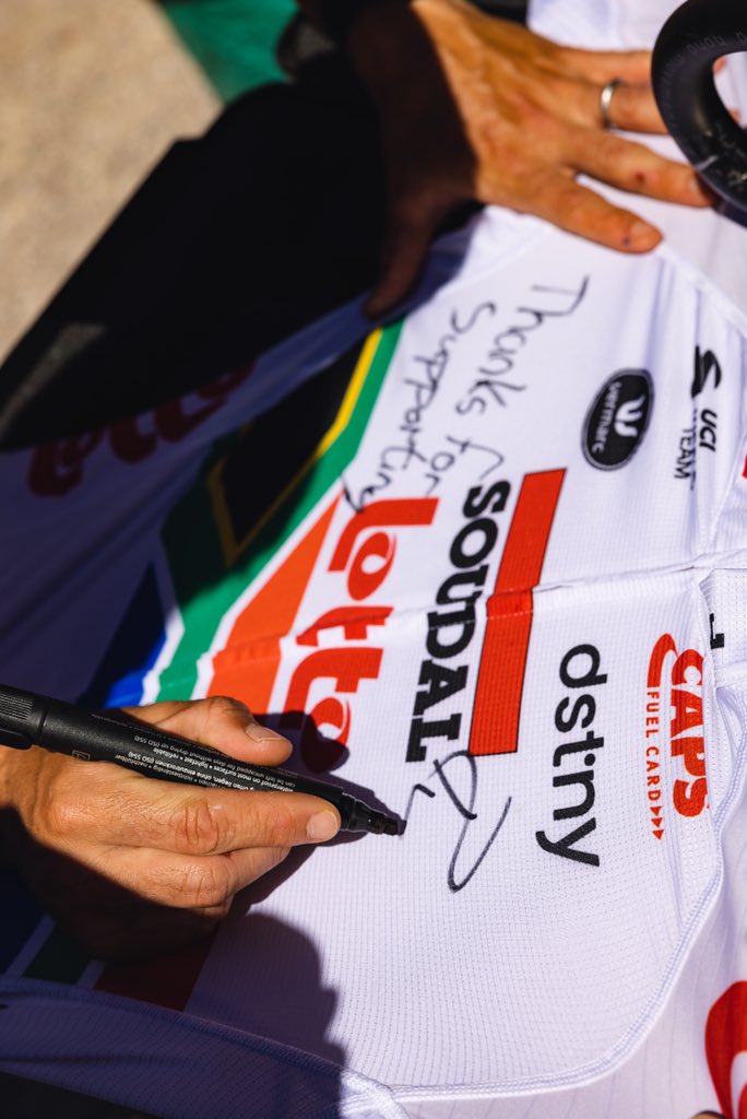 ReinvanRensburg's tweet photo. Looking to get your hands on this jersey!! It will be up for Auction next Monday. All proceeds will go to a friend’s daughter, who is suffering from a rare disease, to aid her medical bills.
Details to be released soon!! https://t.co/VsvUGdB56l