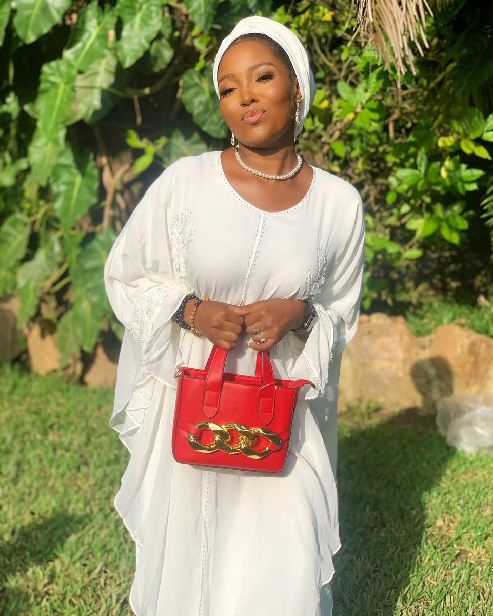 itz_moyosore's tweet photo. Eid mubarak🎊🎉🥳 https://t.co/bp47mE1sVT