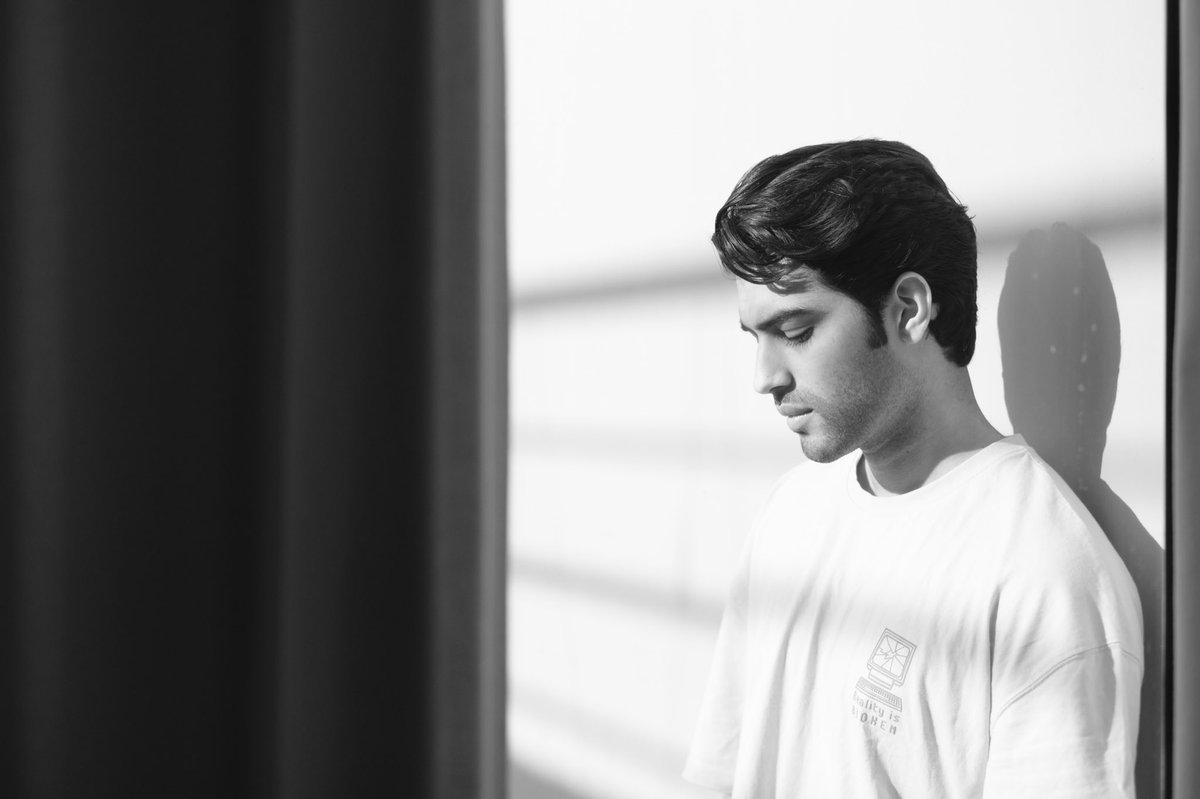 took these shots of <a href="/ZaedenMusic/">Zaeden</a> on a camera from fujifilm i’m trying my hands on. these are raw shots and i’m blown away by how beautiful the colours look! even bnw looks so sick.