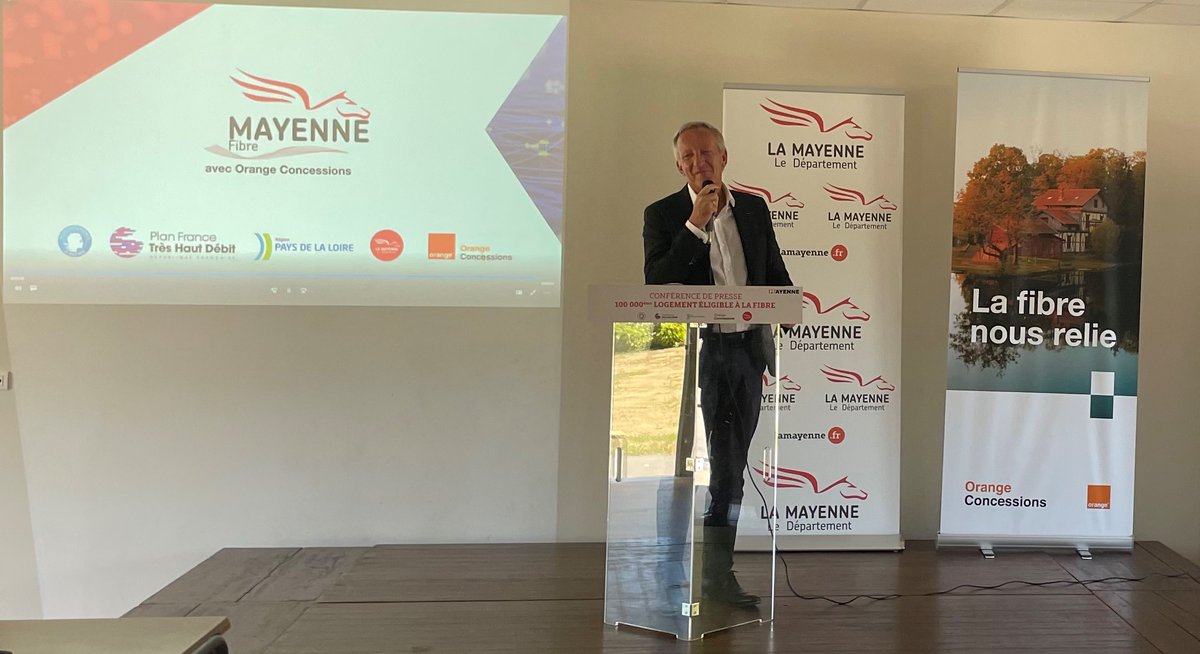 MayenneFibre's tweet photo. 🎆 Hier, nous fêtions les 100 000 logements éligibles à la fibre via notre réseau 🎆

L'occasion de partager les témoignages d'un habitant et d'une entreprise de La Bigottière pour qui la #Fibre a changé leur quotidien

▶️Testez votre éligibilité : https://t.co/YuYkz2JNMy https://t.co/wBnW7R6l8n