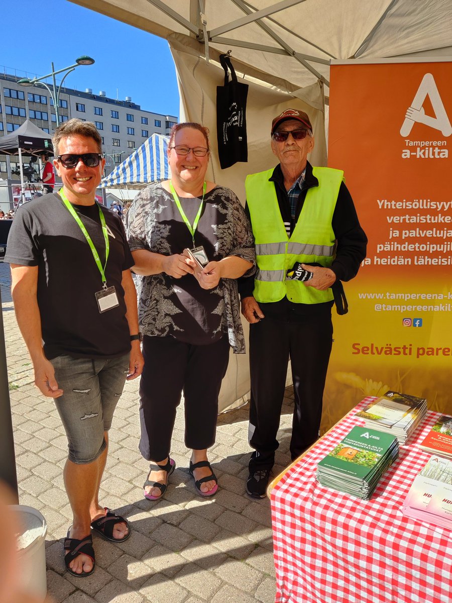 "Lähden tästä nyt pyörällä A-kiltaan," kertoo Taisto, joka on yksi <a href="/KiltaA/">Porin A-Kilta</a> aktiivitoimijoista mm. <a href="/PoriJazz/">Pori Jazz Festival</a> #päihteetön leirintä pitää hänet tällä hetkellä kiireisenä. 
 #SuomiAreena #A_kiltatoiminta