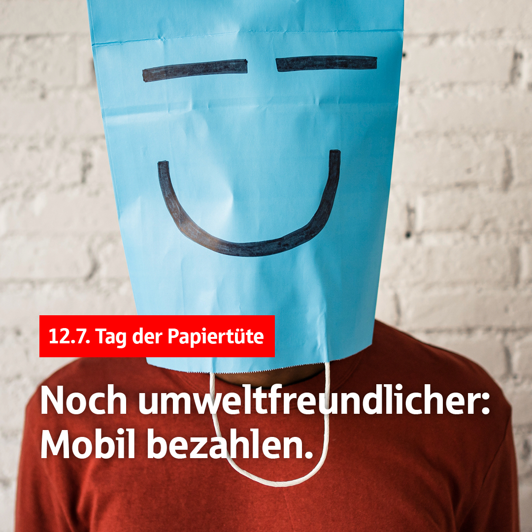 spkdob's tweet photo. Papier gewinnt! 🛍️ Egal, was Sie damit nach Hause tragen: Sicher und schnell per Smartphone bezahlen. Auch das freut Ihre Umwelt an der Kasse. 🐌 Mehr Infos gibt’s hier: https://t.co/htD96AeiMd

#mobilesbezahlen #applepay #mobilbezahlen #smartphone #papiertüte #ciaoplastik https://t.co/i1IWRwFTfy