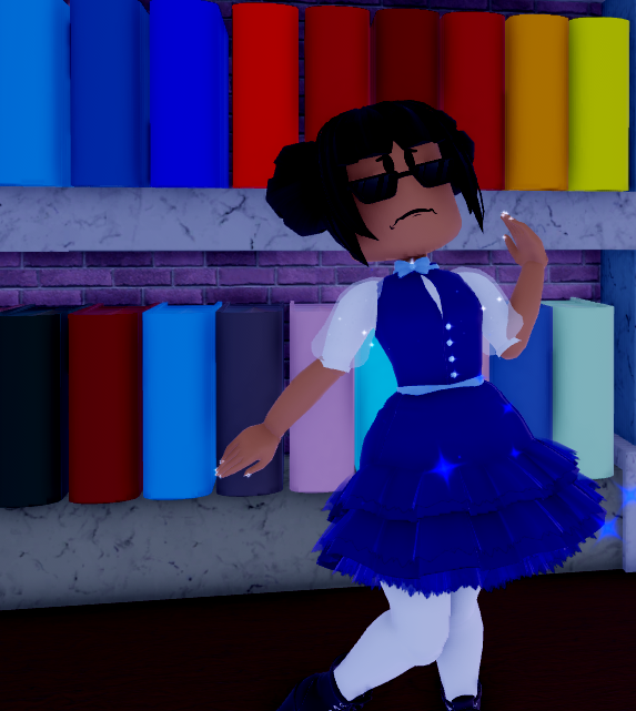 candy_silver's tweet photo. Hello! I'm Silver Candy! 16 years old! Officially Moving up/graduated! from Junior High School! We did it!

#graduate #DepEd #Roblox #RobloxDev #royalehigh https://t.co/mkU6COF5da