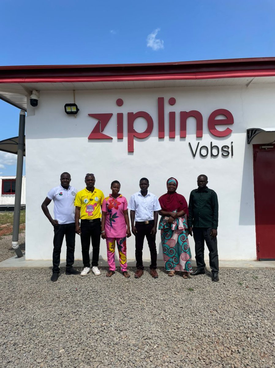 zipline_ghana's tweet photo. Our Zipline Vobsi distribution center is now a household name for Science Technology Engineering and Mathematics (STEM) in the North East Region (NER) of Ghana. About 200 girls from 5 Basic Schools in NER visited the Nest for an educational Tour.
#STEM #InstantDeliveryService https://t.co/Co6eMvtMlQ