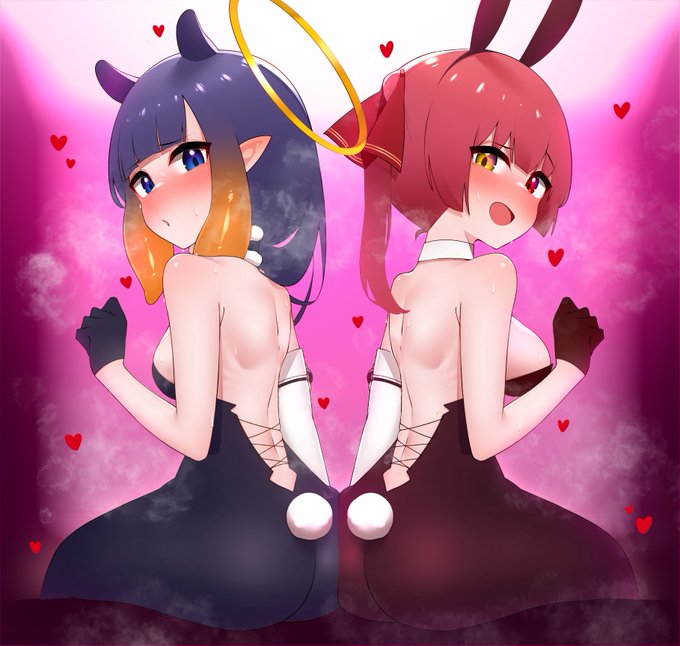 💜TWO PAIRS OF ___❤️
#inART 
#マリンのお宝 