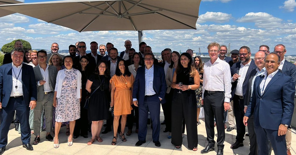 coface's tweet photo. 🏁 On July 5, the 4th edition of Coface’s International Grand Prix Challenge reached its thrilling conclusion. Every year, 400 #sales people across our teams compete to see who can be the most successful. Congratulations to all the participants!
#MakingTradeHappen https://t.co/E9SdWLgqBY