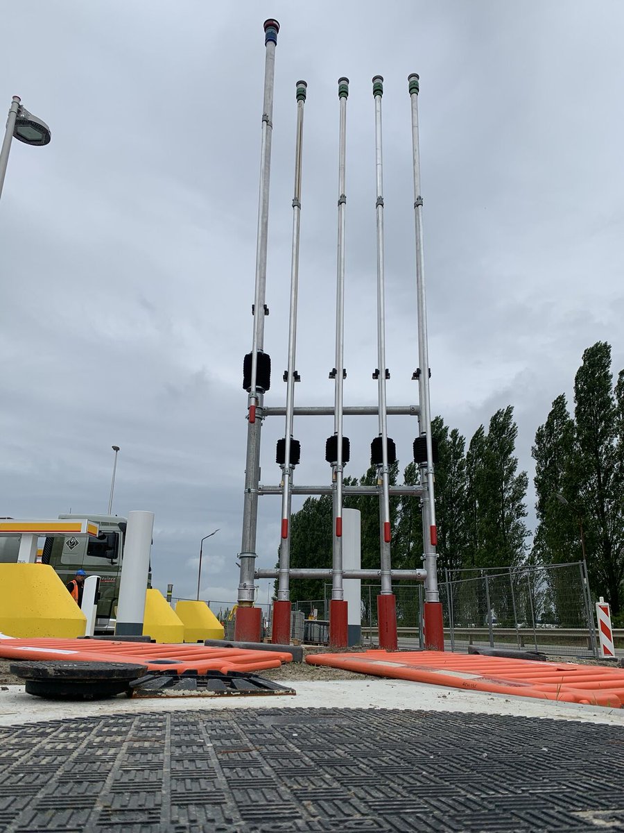 berrystech's tweet photo. Easy Riser Collapsible Tank Vent.

The latest installation at a @Shell site in Holland! https://t.co/cEkfyaOhJz