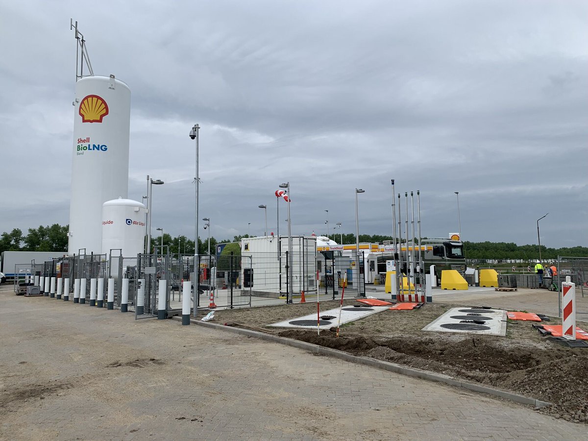 berrystech's tweet photo. Easy Riser Collapsible Tank Vent.

The latest installation at a @Shell site in Holland! https://t.co/cEkfyaOhJz