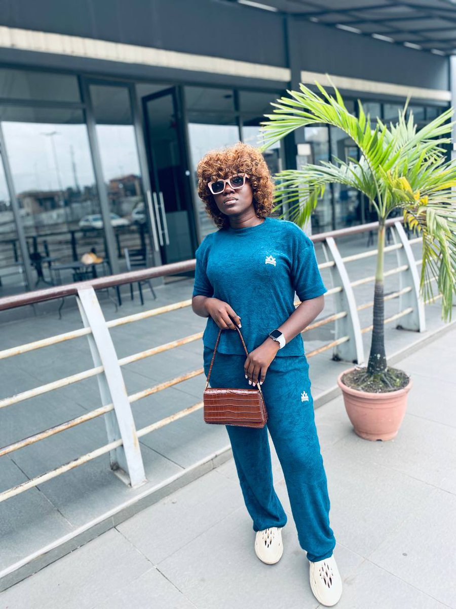 7thchekmate's tweet photo. A gentle reminder that we sell amazing wears for both male and female… https://t.co/K9WDop81RX