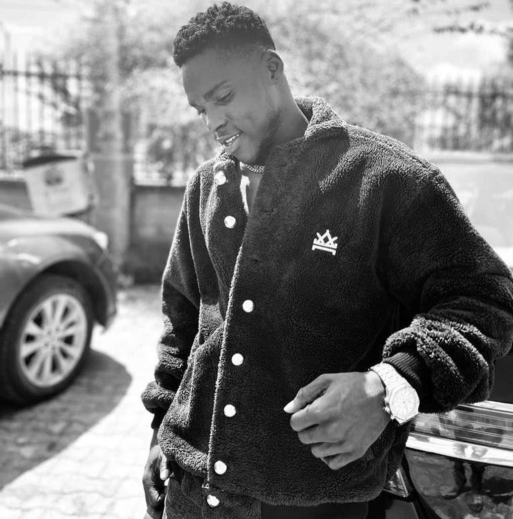 7thchekmate's tweet photo. A gentle reminder that we sell amazing wears for both male and female… https://t.co/K9WDop81RX