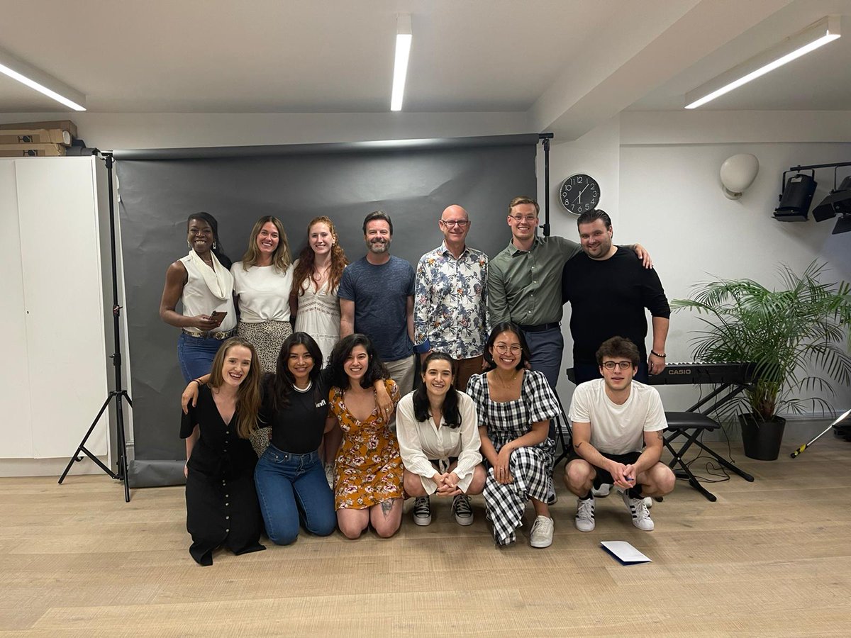 darkerside1's tweet photo. I’ve just had the best week ever!
My new act the Bizarrist requires a different type of performance, so I decided to invest in a week at the @CityAcademyUK to enhance my acting skills. 
This is a unique show, which is freakish and fantastical! 
https://t.co/kr2RDNx5se https://t.co/d0B5oNynjQ