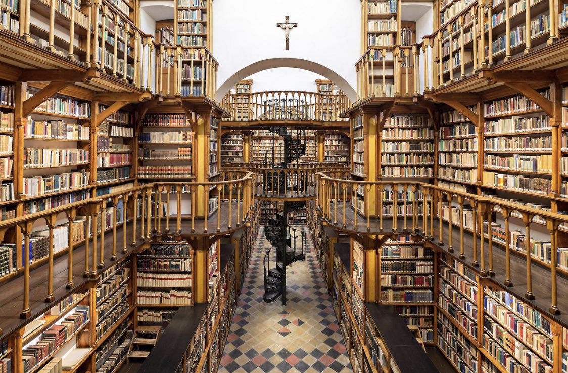 AcademiaAesthe1's tweet photo. The abbey library of Maria Laach in Germany https://t.co/G9mwwvXbCH