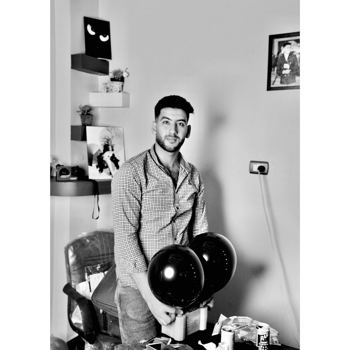 ShaKeerAbdo's tweet photo. شاغل الكل مع انى ف حالى وزى الفل.🤍✨ https://t.co/QzrzMS385S