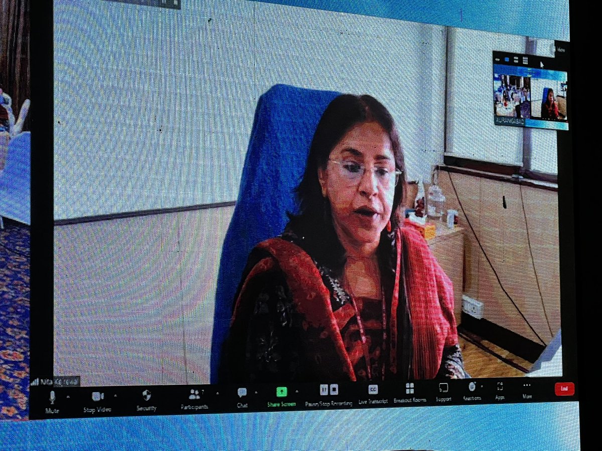 sidbshrestha's tweet photo. Importance of #SelfHelpGroups for #SBC agenda is key. JS RL @MoRD_GoI   Nita Kejriwal looks fwd to increased collaboration to strengthen FNH (Food, Health, Health) programme with #SBC team support. #PowerofPartnerships https://t.co/c3ApTTm761