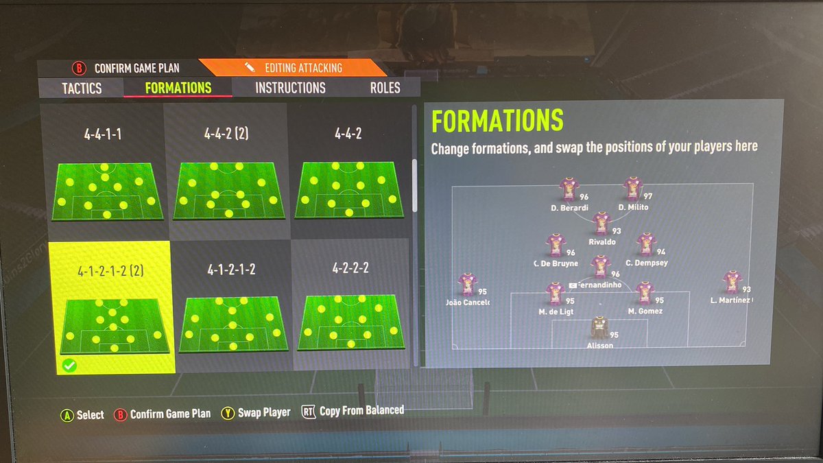 FUThelp7's tweet photo. Current team and Tactics https://t.co/Zy0sDdPAkO