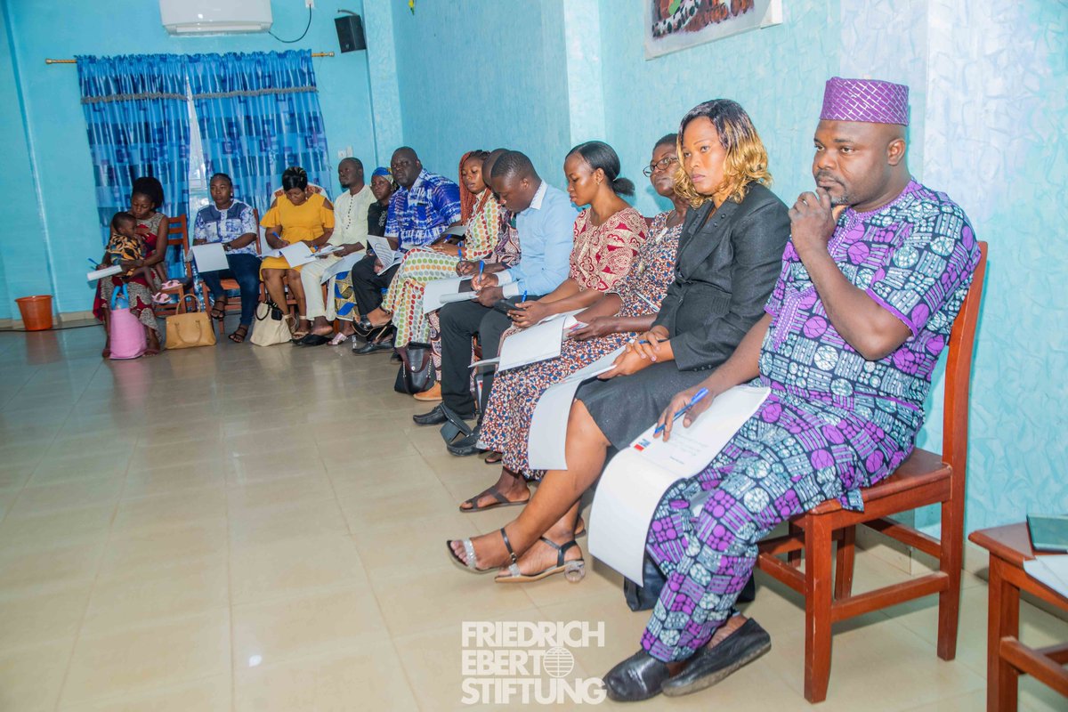Fes_Benin's tweet photo. À #Parakou, démarre ce mardi 12 juillet 2022, la 2e session de l’Académie Syndicale 2022 de la Fondation Friedrich Ebert Bénin en partenariat avec les Centrales Syndicales. 
#2session
#AcadémieSyndicale2022 https://t.co/tUaCunWWjb