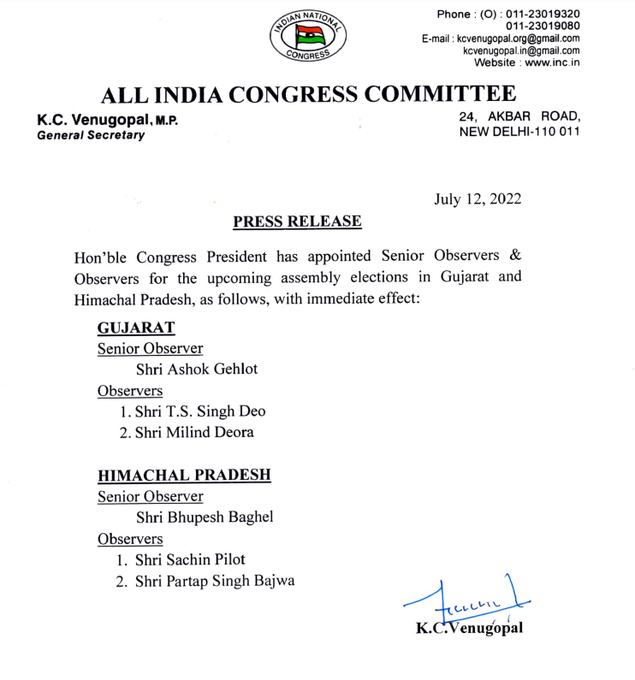 timesofindia's tweet photo. Upcoming #Gujarat & #HimachalPradesh elections #Rajasthan #CMAshokGehlot appointed as Congress' Sr Observer for #Gujarat. #TSSinghDeo & #MilindDeora, the Observers
#Chhattisgarh #CMBhupeshBaghel appointed as Sr Observer for #Himachal. #SachinPilot and #PartapSingh, the Observers https://t.co/51hbz3gU1j