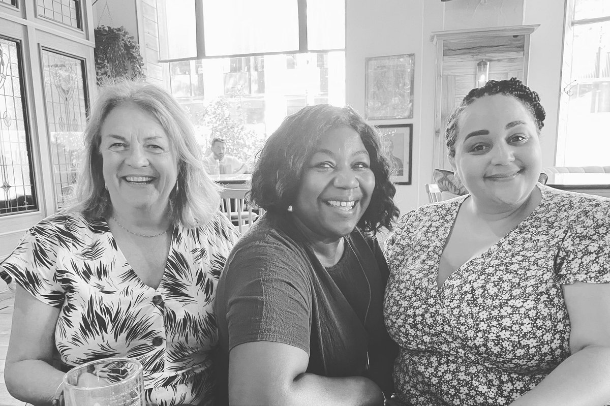 Dezita_ODP's tweet photo. Happy &amp; proud to hear that @BarbaraHowardH1 is now one of our Associate Professor’s at @MyBCU. You have always inspired &amp; supported me ever since I started BCU, looking forward to working with you more in the future. #AssociateProfessors #Academia #womeninacademia https://t.co/T1Bu2xEZ0R