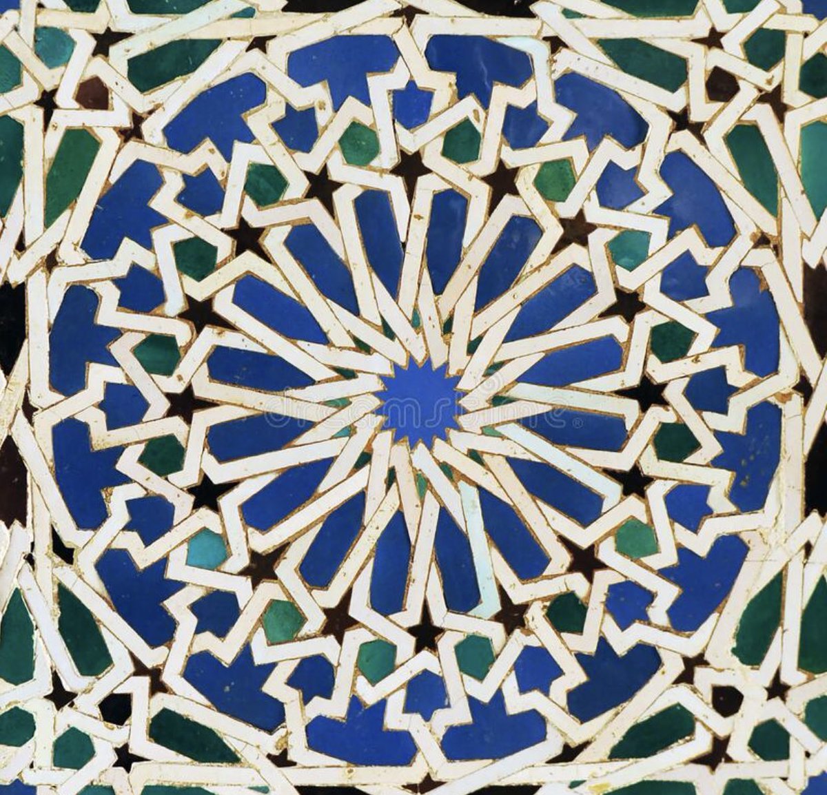 Irischarol1's tweet photo. Moorish #mosaics. Al-Andalus #tileworks. Sevilla and Granada ( Spain ).
#TilesOnTuesday https://t.co/LiHYmX5Uvf