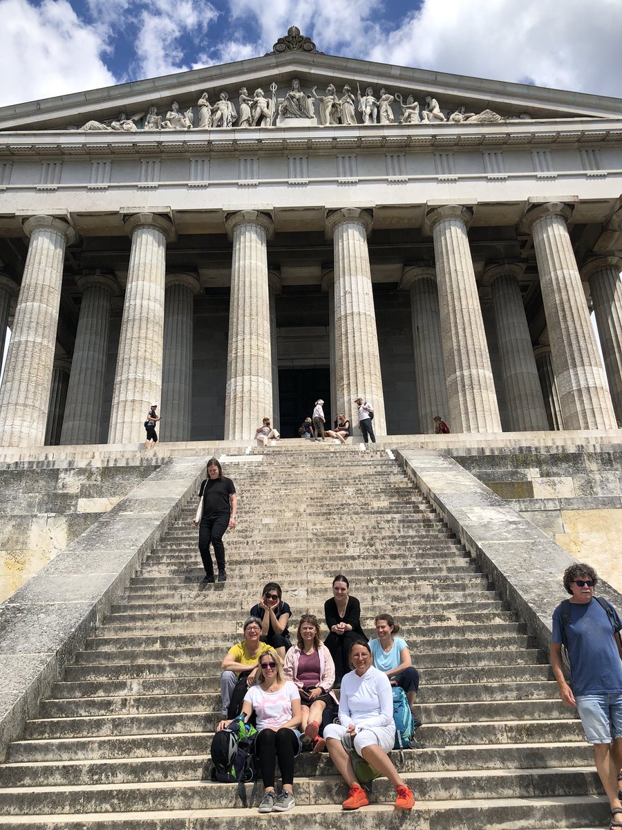 Helmholtz LHI Frauen power!@LungHealthMUC  <a href="/HelmholtzMunich/">Helmholtz Munich | @HelmholtzMunich</a> Betriebsausflug