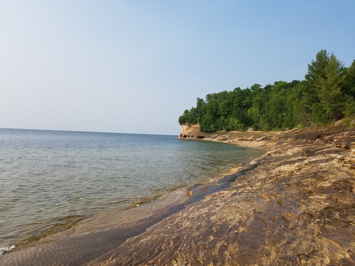 Jennifer15_12's tweet photo. @LakeSuperior @JortsTheCat https://t.co/Ej2olhsBpe