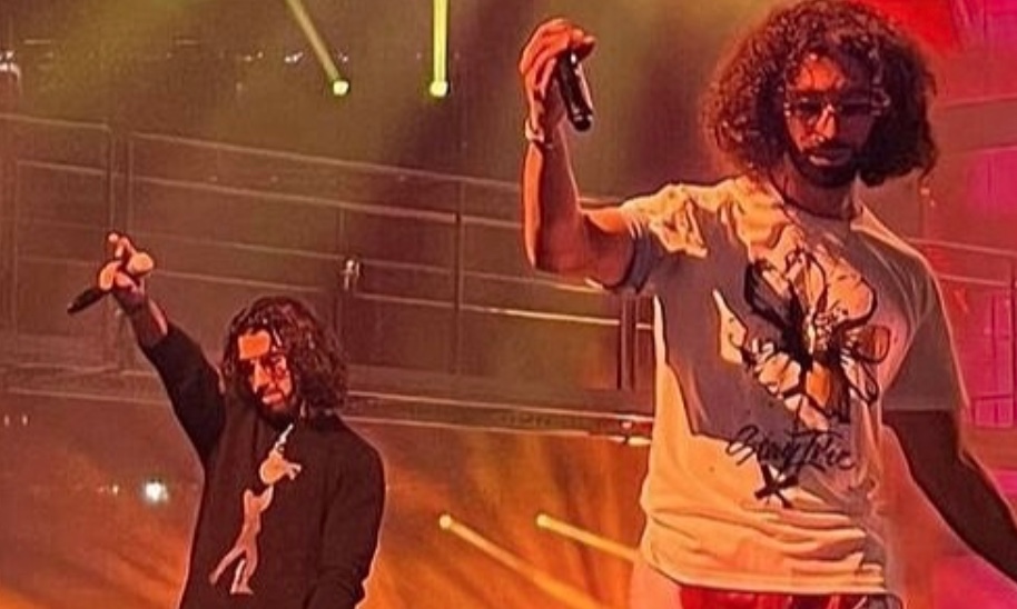 PNL : en retard, le groupe se fait siffler aux Ardentes [Vidéo] raprnb.com/2022/07/12/pnl…