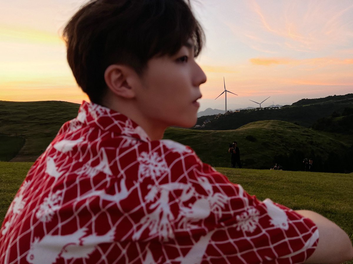 Specialwind17's tweet photo. 20220712 NongNong's IG| Weibo and Facebook Update
ดีใจอะ หนงกลับมาอัพทั้งไอจี ทั้งเฟซบุคเลย ได้ไปถ่ายรายการในที่ที่บรรยากาศดีๆ วิวสวยๆ หวังว่าหนงจะได้ชาร์จพลังกลับมาเยอะๆเลยนะ
ปะ...ไปดูตะวันตกดินกัน
🌄😊
#เฉินลี่หนง #Linong #ChenLinong https://t.co/EG4Zn7nBE9